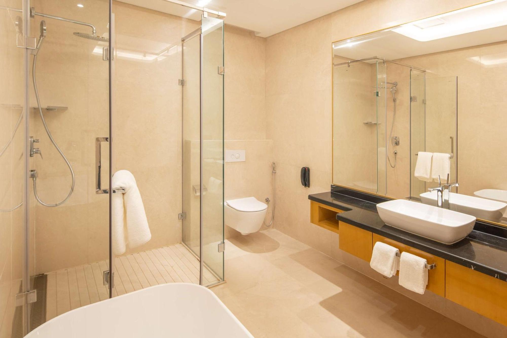 Hilton Brazzaville Les Tours Jumelles Hotel & Residences Exterior photo